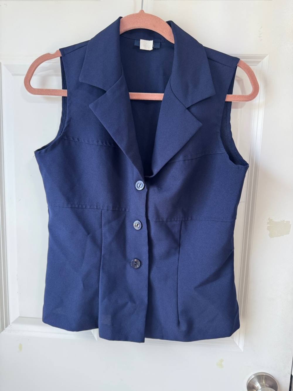 Sleeveless Navy Button-Front vest Top - Women